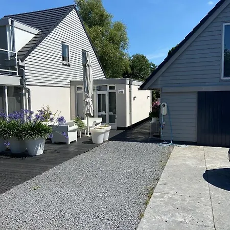 別荘 Aan De Vecht *