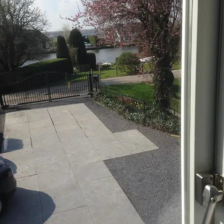 Aan De Vecht 펜션 Nederhorst den Berg